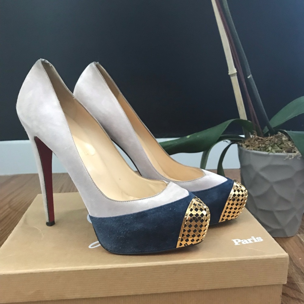 Christian Louboutin Maggie Pumps - Purple